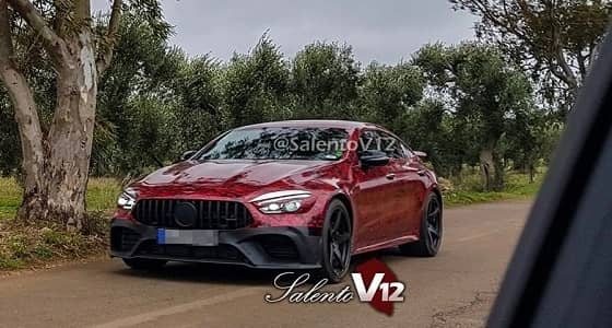 مرسيدس AMG GT سيدان تظهر بدون تمويهات أثناء اختبارها بقوة 800 حصان