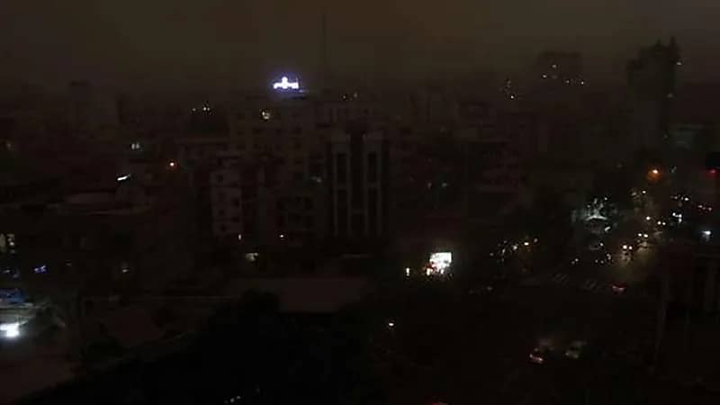 إيران تحارب كورونا بقطع الكهرباء