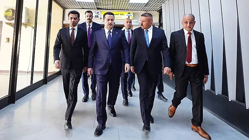 مدير مطار ⁧‫بغداد‬⁩ يقدم استقالته عقب فيديو توبيخه من قِبل رئيس الوزراء (فيديو)