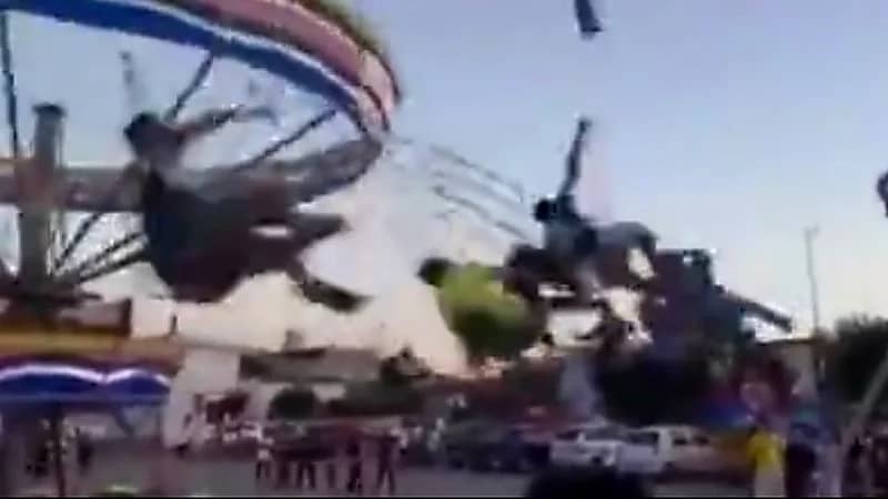 بالفيديو .. تطاير ركاب لعبة في حادث أليم مدهش