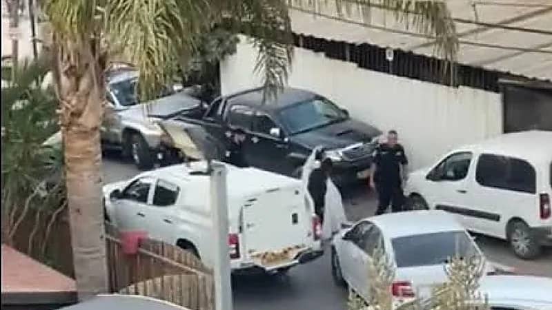 اعتقال عروس فلسطينية من موكب زفافها (فيديو)