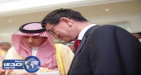 بالفيديو.. وزير الخارجية الياباني يشبه الإسطرلاب الإسلامي بالآيفون.. والجبير يرد