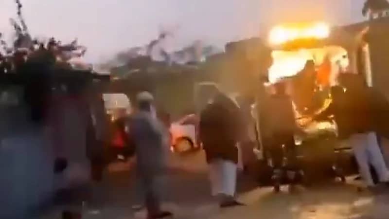 وفاة 3 أشخاص جراء صاعقة رعدية في جازان .. فيديو