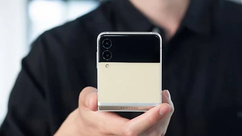 تسريبات تكشف مواصفات أحدث هواتف سامسونج القابل للطي