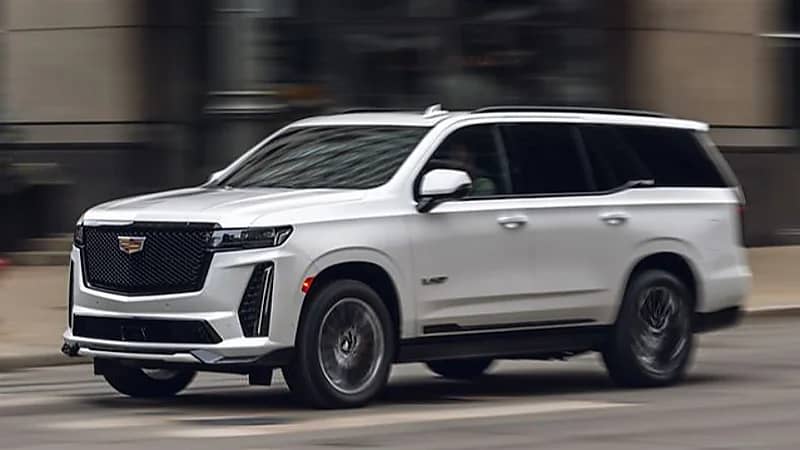 بالصور.. مواصفات ومميزات كاديلاك سكاليد الجبارة