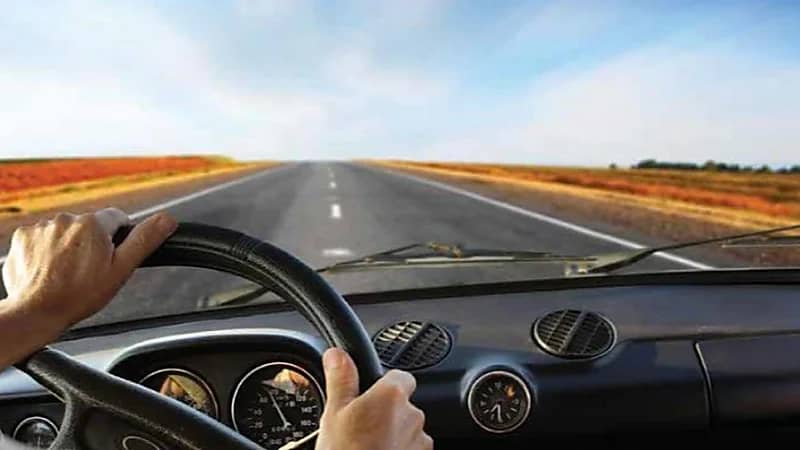 9 نصائح للصائمين أثناء القيادة