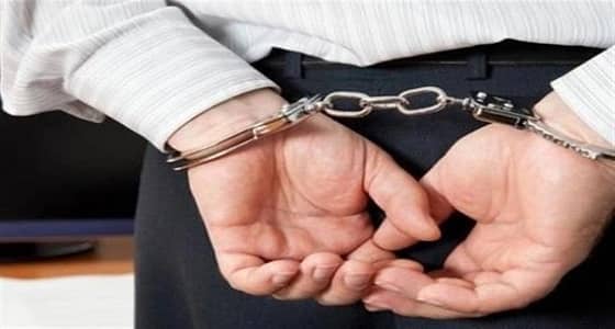 شرطة عسير تضبط مقيم حاول نقل نصف مليون إلى جدة