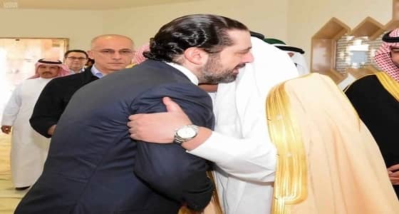 بالصور.. " الحريري " يغادر العاصمة إلى لبنان