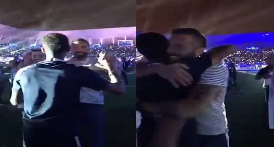 بالفيديو.. خوان براون يحتفل بدوري الهلال