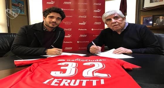 بالصور.. لحظة توقيع سيروتي لـ " إنديبيندنتي "