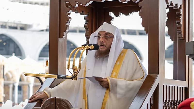 بالفيديو .. خطيب المسجد الحرام: احذروا خداع الناس بالمشاريع الوهمية