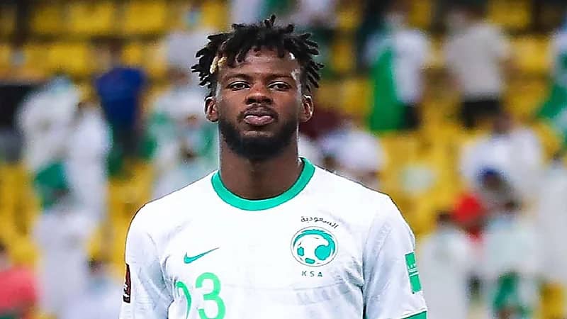 تطورات جديدة عن "تمبكتي" وعودته للملاعب (صور)