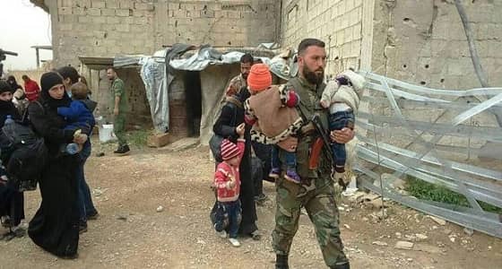 5300 مسلح وعائلاتهم غادروا " عربين " بالغوطة الشرقية