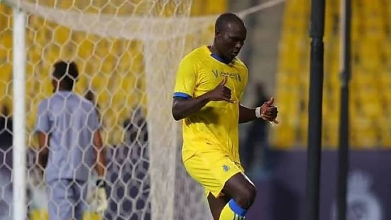 النصر يمنح جارسيا حرية تحديد مصير فينسنت أبو بكار