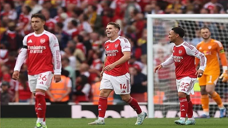آرسنال يمطر شباك ليدز بخماسية .. صور