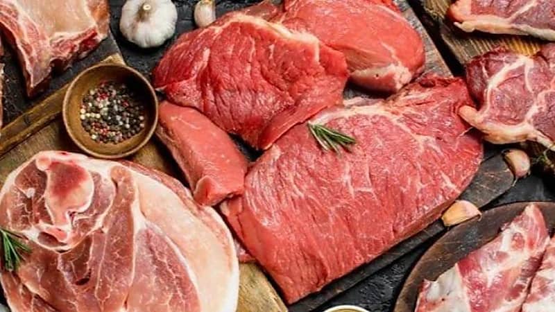 "الغذاء والدواء" تقدم دليل التعامل الآمن مع اللحوم للحفاظ عليها من التلوث