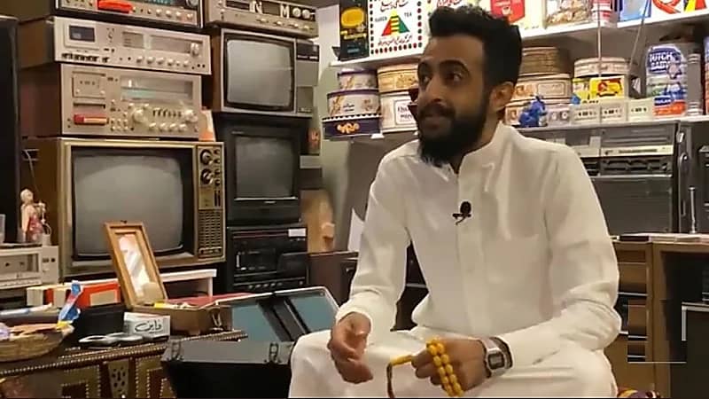 مواطن يجمع أكثر من 4 آلاف قطعة تراثية في منزله بالقطيف (فيديو)