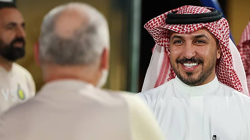 المهيدب يتكفل بشراء تذاكر مباراة النصر ويوكوهاما