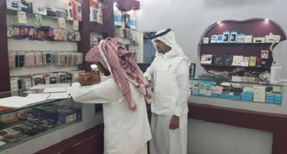 ضبط عدد كبير من العمالة المخالفة لمهن مقصورة على السعوديين بتبوك