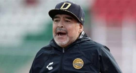 ابنة " ماردونا " تكشف عن حالته الصحية بعد دخوله المستشفى