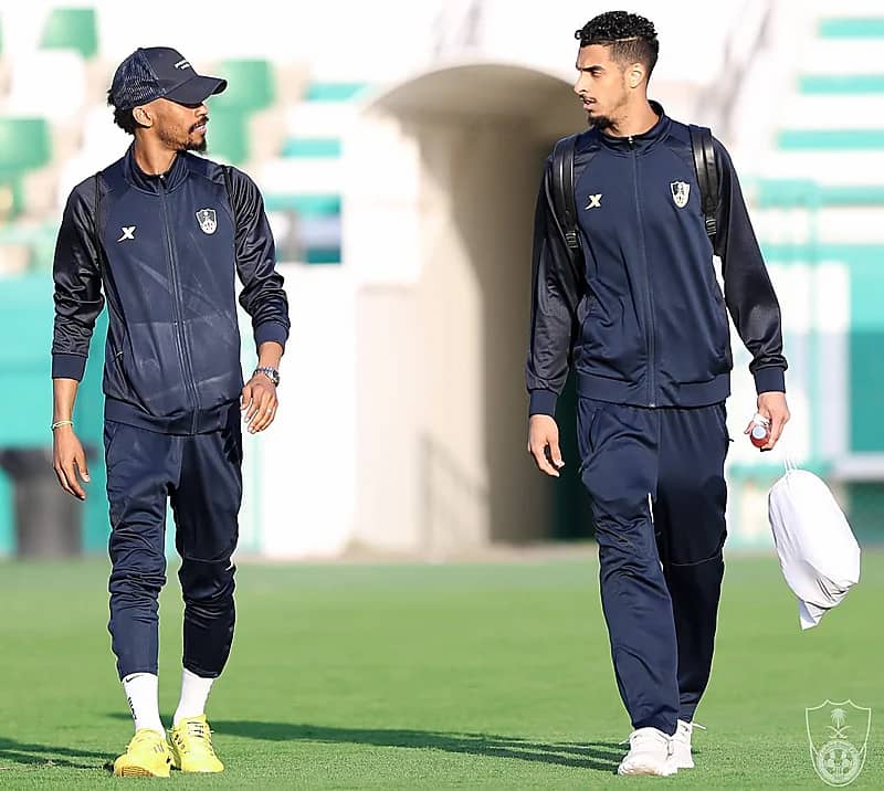 مواجهة شرسة بين الأخضر والمنتخب الياباني لخطف بطاقة التأهل
