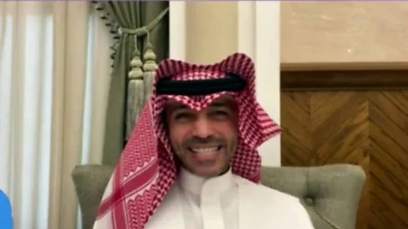 بالفيديو.. مستشار قانوني يوضح حقيقة إسقاط النفقة عن المرأة العاملة