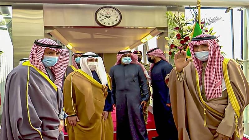 أمير الكويت يتوجه إلى الولايات المتحدة لإجراء فحوصات طبية