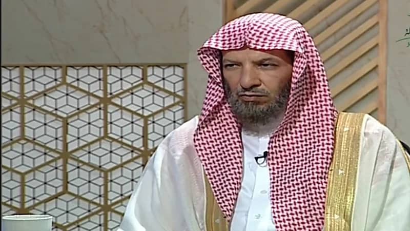 بالفيديو.. "الشثري" يوضح حكم البيع عبر المتاجر الإلكترونية لمن لا يملك السلعة
