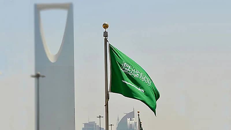 "إس آند بي" تحدث تصنيفها للمملكة عند "A- / A-2" مع تغيير النظرة إلى إيجابية