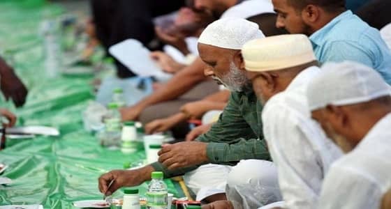 بدء استقبال طلبات تجديد وإصدار تصاريح إفطار صائم