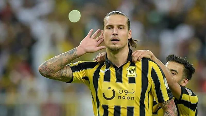 إلغاء قرار منع "الاتحاد" من تسجيل صفقات جديدة