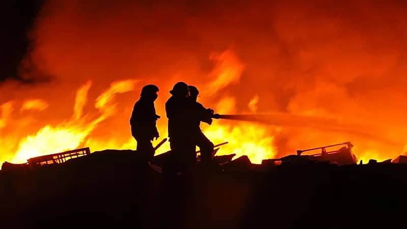 تفاصيل حريق حي البوادي بتبوك