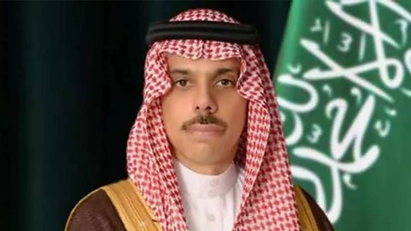 وزير الخارجية يُجري اتصالاً هاتفيًا مع نظيره الأمريكي لاستعراض العلاقات الاستراتيجية