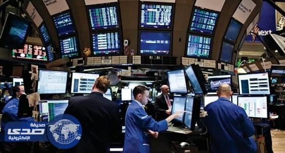 الأسهم الأوروبية تنخفض مع تفادي المستثمرين المخاطرة