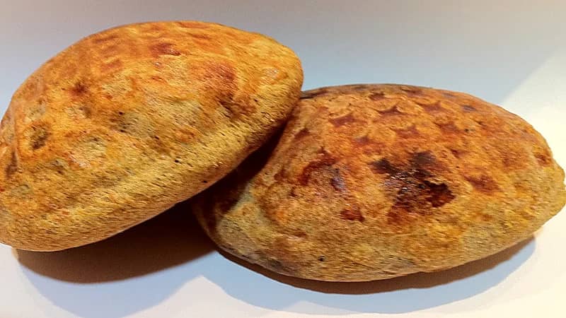 أكبر قرص كليجا قابل للأكل في العالم احتفاءً بيوم التأسيس .. فيديو