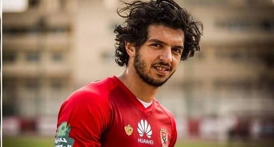نجم الأهلي المصري ينضم للشباب رسميا
