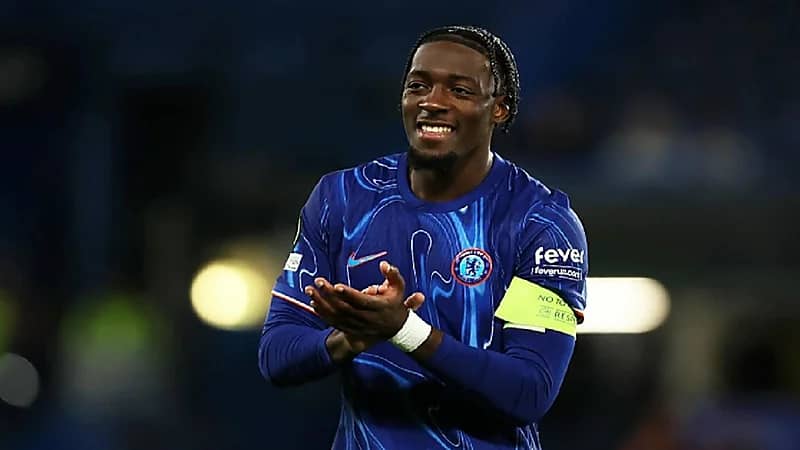 نيوم يبدأ مفاوضاته لـضم دوكوري وديساسي