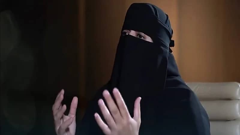 بالفيديو.. أستاذة تاريخ توضح كيف كان التعليم منذ التأسيس وهل شمل تعليم النساء