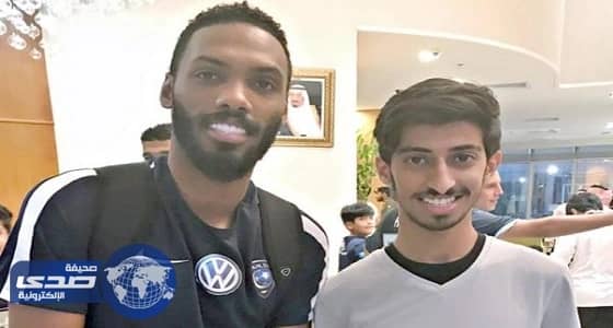 جحفلي يتلقى هدية غير متوقعة من شاب من القصيم