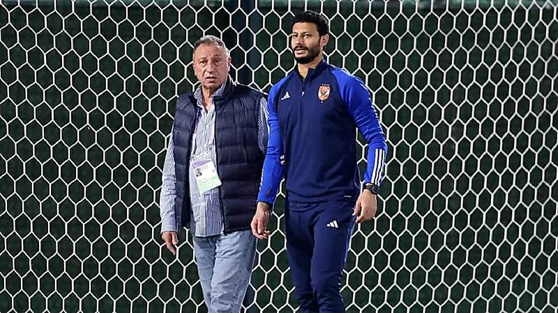 رئيس الأهلي المصري يحسم موقف الشناوي