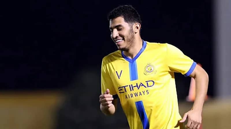 "الغنام" يخضع لفحوصات طبية بعد إصابته في ودية العربي