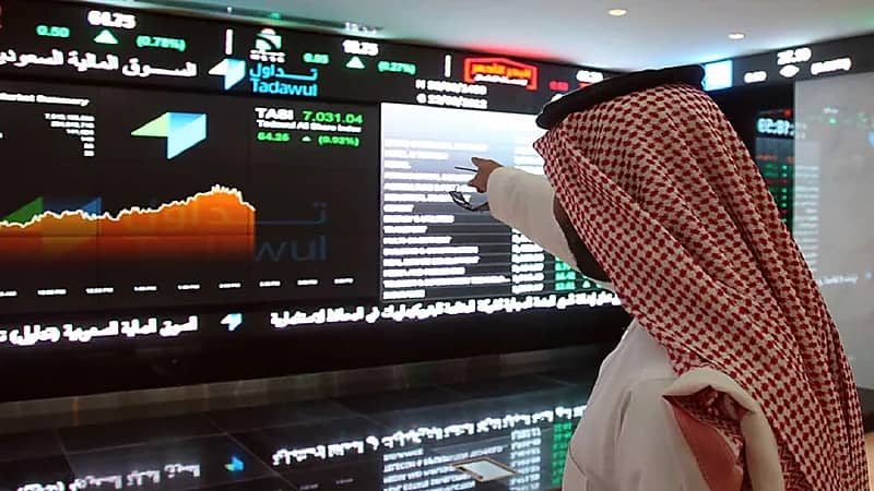 خبير اقتصادي: الأوضاع في أوروبا وأمريكا تدفع شركات المملكة لمراجعة استثماراتها