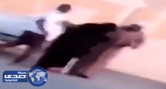 شاهد.. لحظة إنقاذ امرأة من لاس فيجاس من زوجها أراد أن يقتلها  