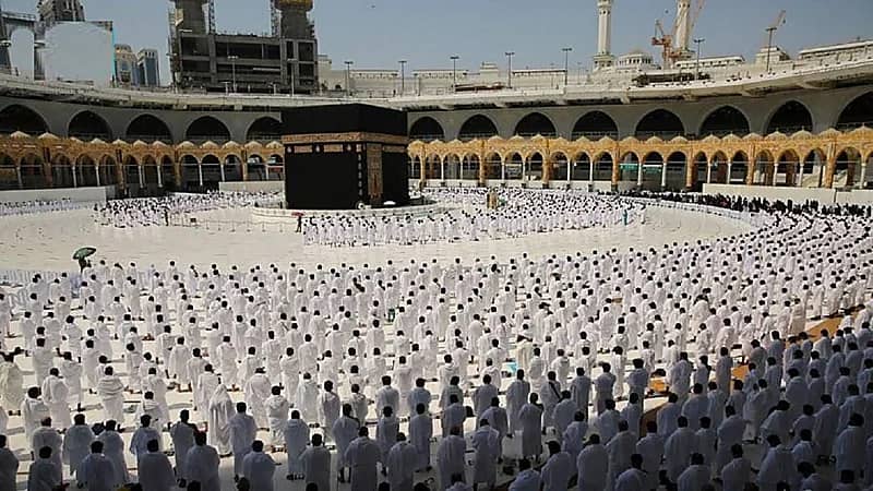 تخصيص مديرين مناوبين لراحة ضيوف بيت الله الحرام