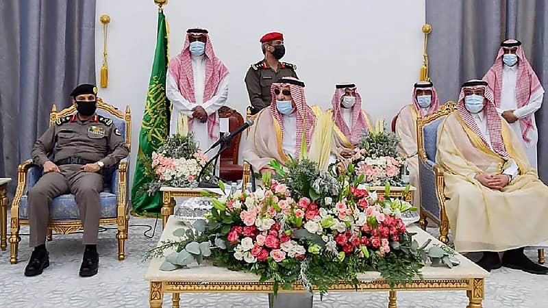 بالصور.. أمير جازان يدشّن مشروعات تنموية وخدمية بالعارضة بأكثر من 423 مليوناً