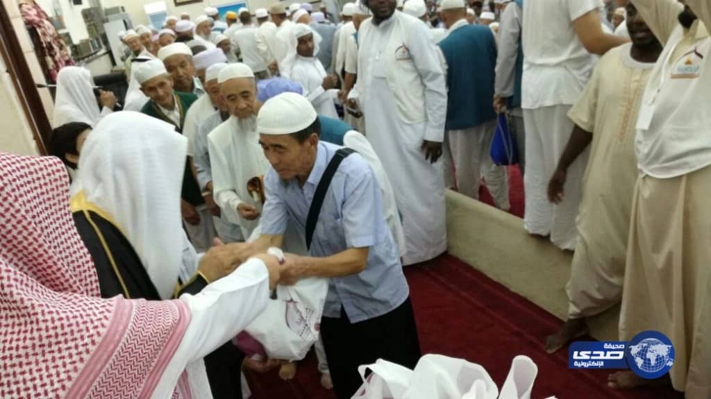 تعاوني الرصيفة: يحتفي بحجاج الصين ويوزع عليهم 2000 هدية