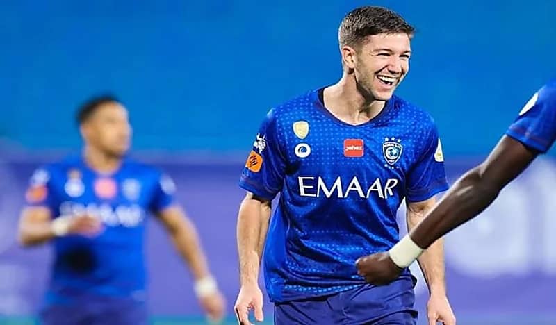 الفيصلي يترقب موافقة لاعب الهلال على أحر من الجمر 