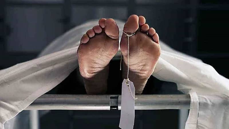 شاب يضحي بشقيقه في أول أيام العيد