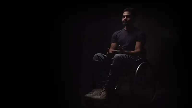 بالفيديو.. قصص مؤثرة لأشخاص أصيبوا بشلل بسبب حوادث مرورية