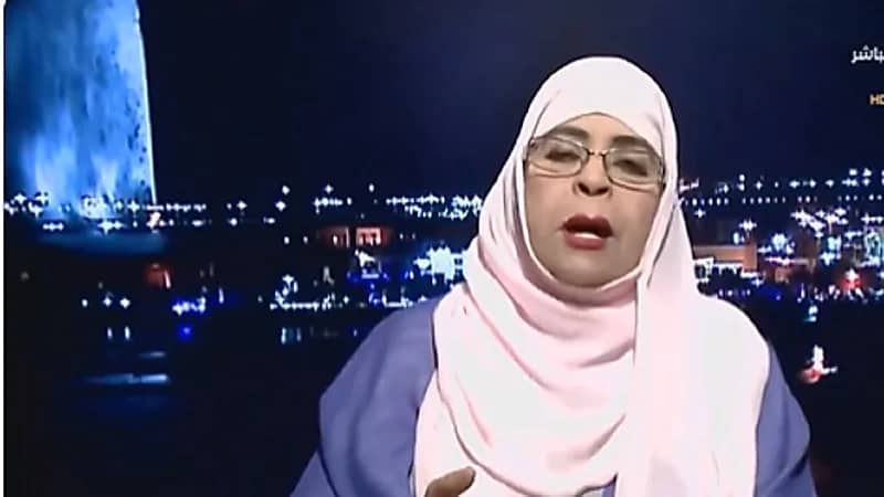 مستشارة أسرية للمتزوجات: احذرن ذكر مساوئ أزواجكن أمام أسرهم